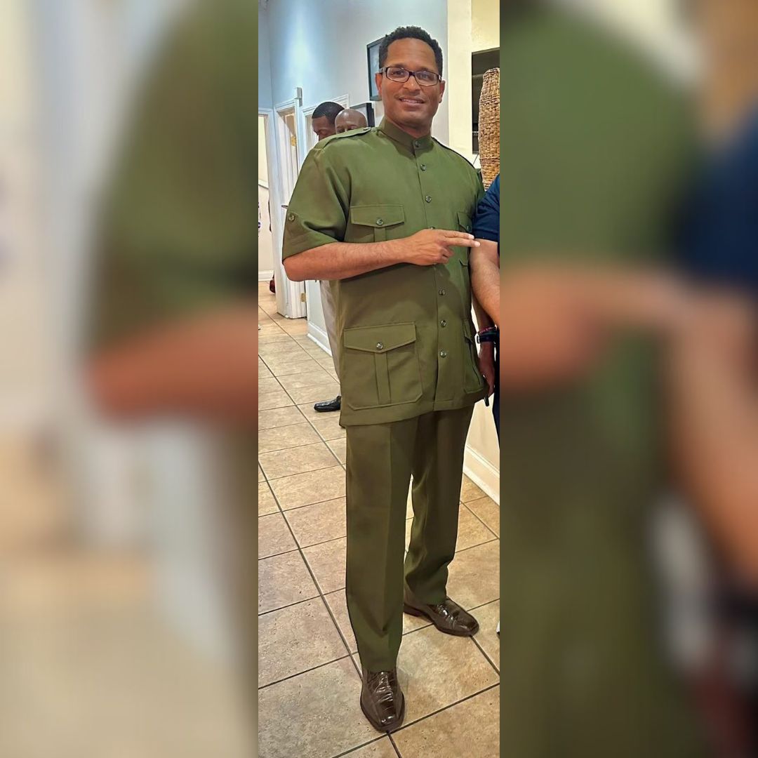 Class B Men's Leisure Suit