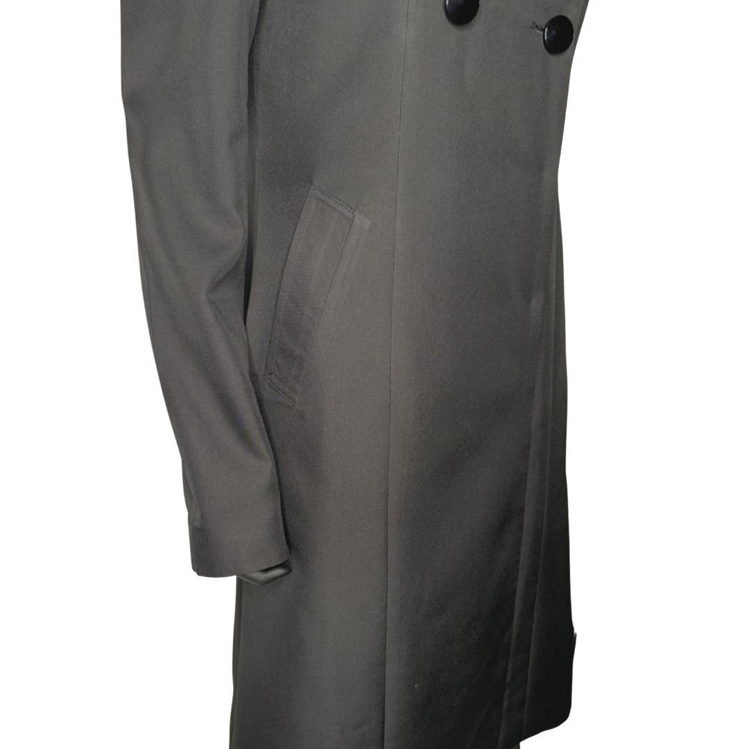Side pocket view of the Queen three-piece black garment on a mannequin, designed for Muslim sisters in the Nation of Islam who value women's modest clothing.