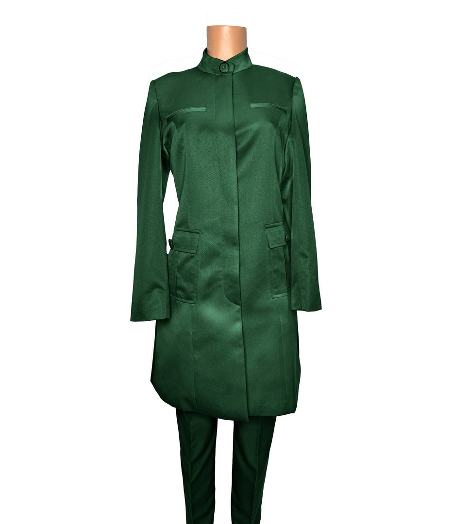 Whole body front view of the Avid 2 three-piece evergreen essence garment on a mannequin, designed for Muslim sisters in the Nation of Islam who value women's modest clothing.