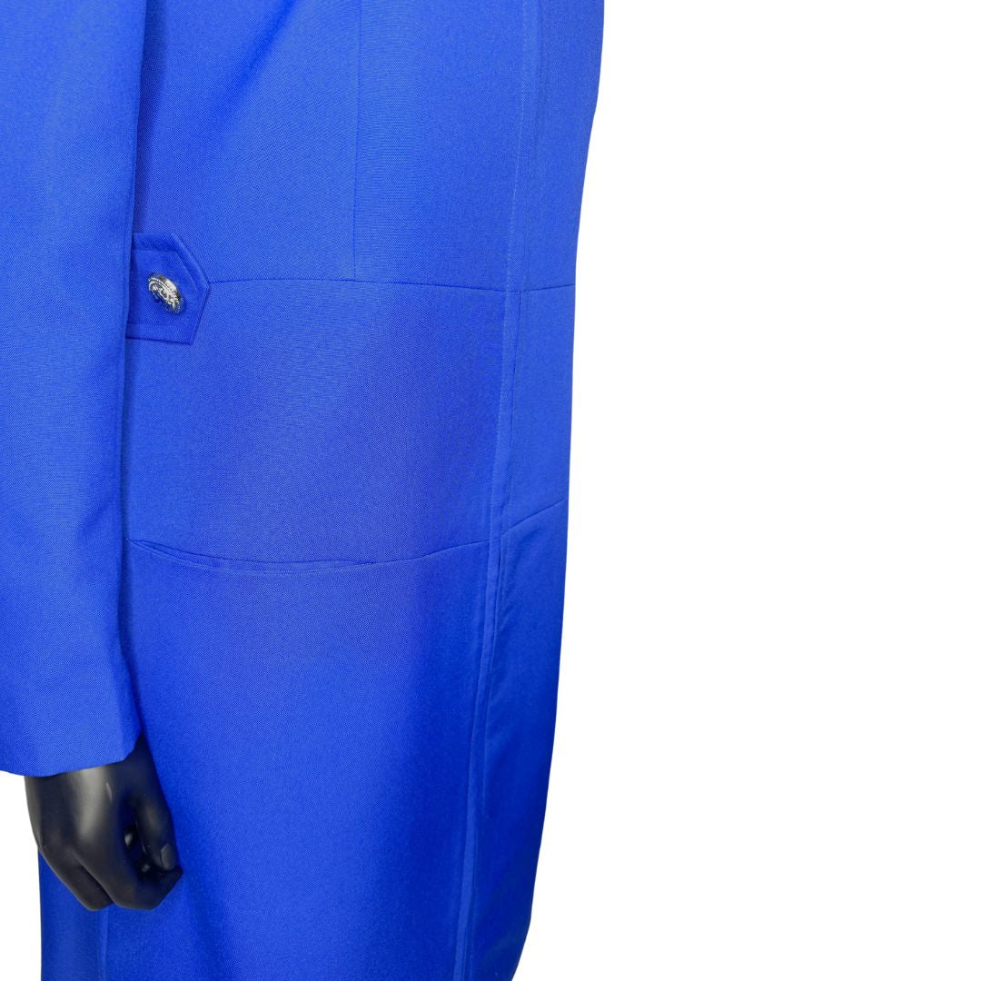 Side view of the Maalikah three-piece blue garment on a mannequin, designed for Muslim sisters in the Nation of Islam who value women's modest clothing.